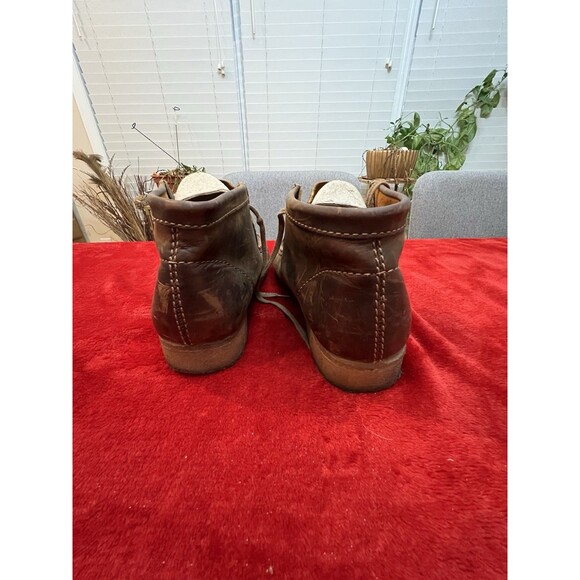 Clarks Mens Wallabee Beeswax Brown Leather Ankle Boots Shoes 9.5 Medium main image 6